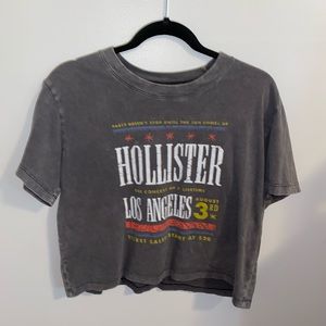 Grey Hollister cropped tee